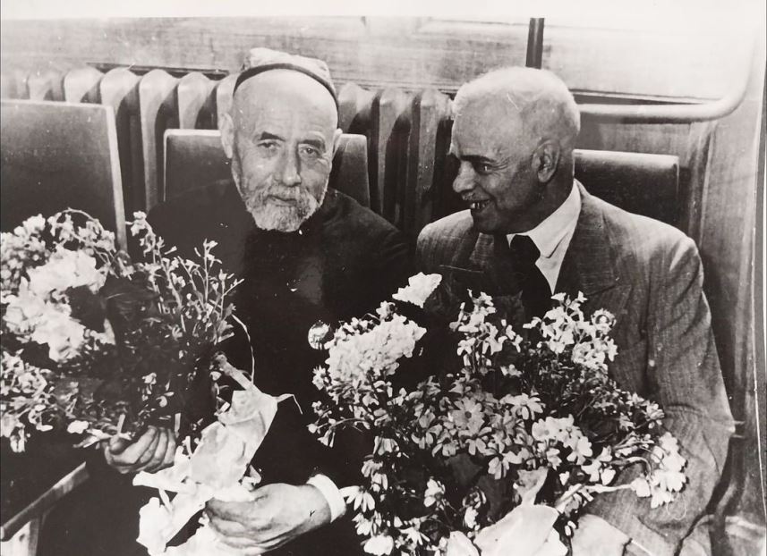 yalangoch qizni sochini oldirish va sikish